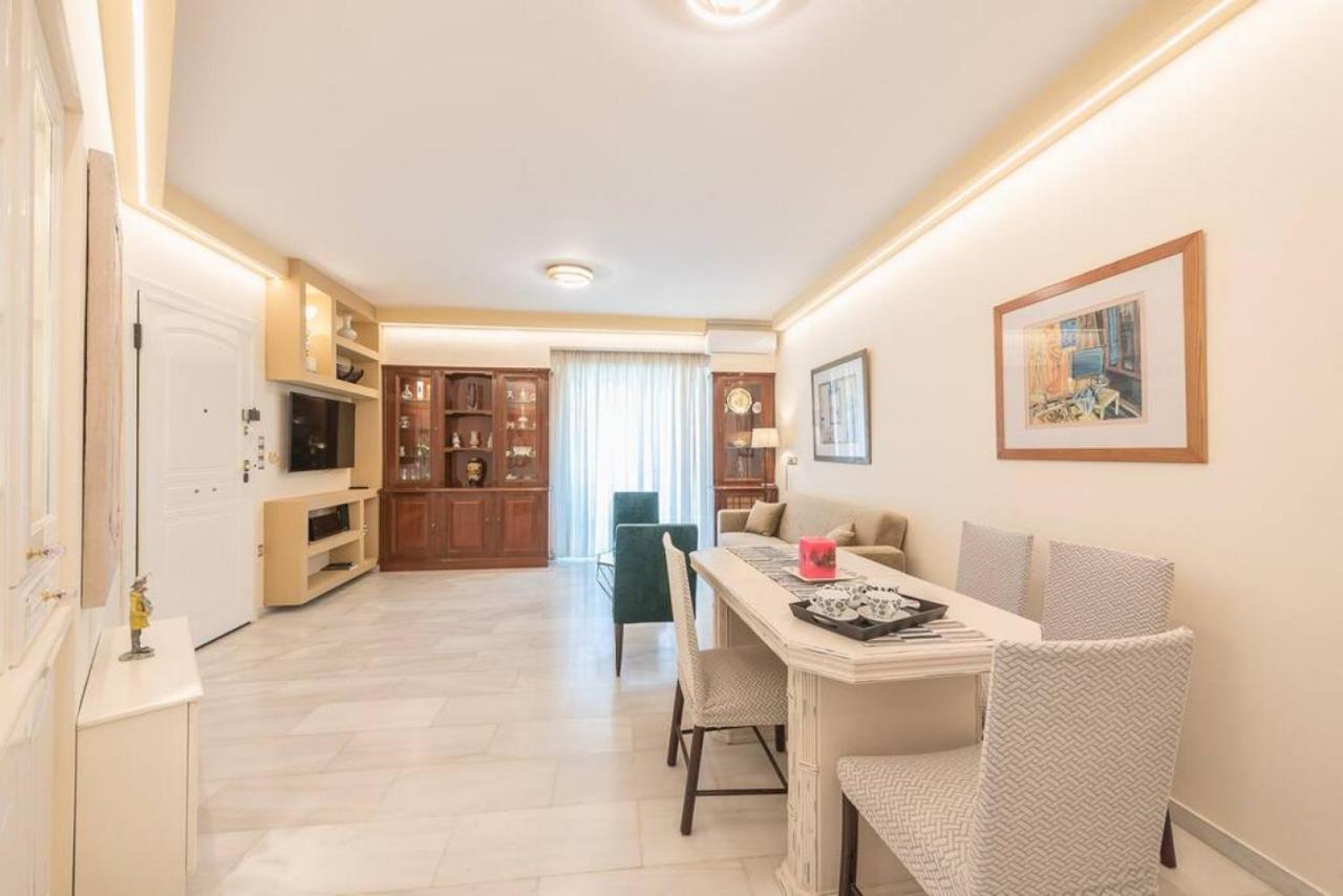 Central 3Br Apartment Next To Panormou Metro! Atény Exteriér fotografie